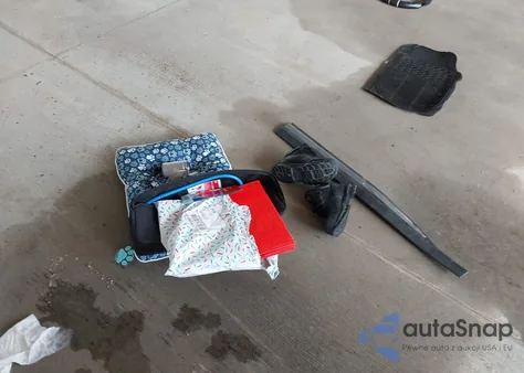 2021 Hyundai Kona Electric Limited from USA, damaged, VIN KM8K33AG7MU117629